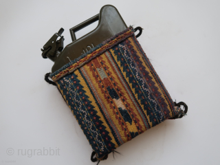 Mafrash/Bag, ca: 29 cm . x 29 cm . x 14 cm . Wool, cotton, hair. Central Asian / Transcaucasia ( ? ) Jerrycan not (!) included. 45,oo euro ex transportcosts. ...