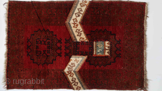 Fragmented rug, ca ; 80 x 125 cm. wool on wool, could benefit from a bath and some repairs. old/antique . Different influences and motifs . 75 euro ex transportcosts. ...