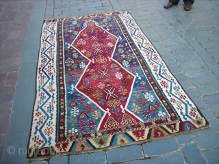 Turkish rug.
Over a hundred years old.
232x131 cm                          