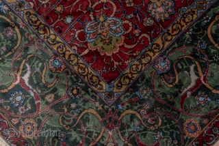 Indian Carpet

12.0 x 15.0
3.65 x 4.57

Not Agra, but just as good with a warm red field displaying an allover pattern of serpentine cloudbands, two layers of vinery trellises, and various palmettes. Detail  ...