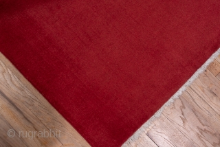 Meshed Runner

3.2 by 17.8
0.97 x 5.42

Lotsa knots. Totally plain crimson field. Absolutely no decoration. No field/border delineation. Excellent condition. Hand knotted broadloom.

Circa: 1940
(43323)
          