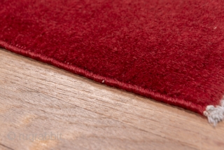 Meshed Runner

3.2 by 17.8
0.97 x 5.42

Lotsa knots. Totally plain crimson field. Absolutely no decoration. No field/border delineation. Excellent condition. Hand knotted broadloom.

Circa: 1940
(43323)
          