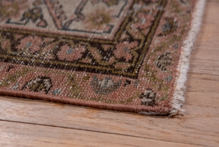 Malayer Carpet

6.0 x 13.2
1.82 x 4.02
The camel tone field displays a small boteh pattern reversing orientation row by row within a main ivory
border of a faceted, fringed vine and rosettes. The carpet  ...