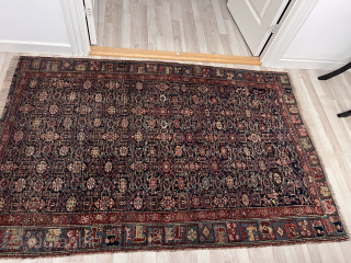 Antig Persian Bidjar late 19th Century 
Size 180x120 , not repainted , no repairs. Equally erased                 