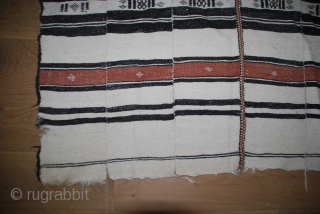Old african Fulani blanket ,20th century , 228cmX132cm , good conditions , you can see a small damage in a corner on the pictures.         