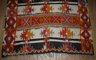 Moroccan carpet , 320cmX148cm , good condition.                          