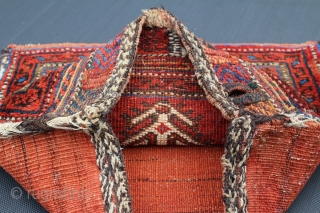 Wonderful antique afshar bagface good condition  natural colors Animal patterned
size 0.36cm x 0.45cm                   