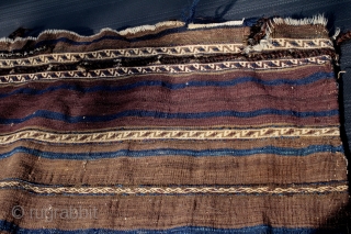 Antique baluch Bagface , natural color , finely woven , not washed yet ,original piece,  size 0.77cm x 0.65cm             