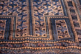 Baluch rug  natural dye . original piece . condition as you can see in the picture .size 1.20cm x 0.91cm            