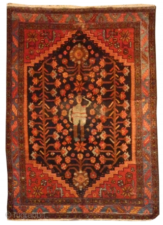 Persian Hamadan Rug 
Circa 1910
1,90 x 1,31m
Some wears                         