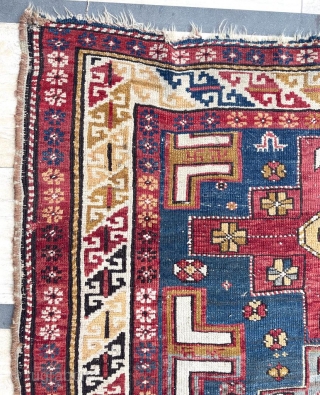 Derbent Rug size 130x200. Please send me directly mail. emreaydin10@icloud.com                       