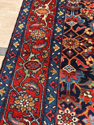 Late 19th century Persian Heriz Rug. Size 147 x 195 cm. Please send me direct mail.
emreaydin10@icloud.com
Instagram - @emreaydinrug