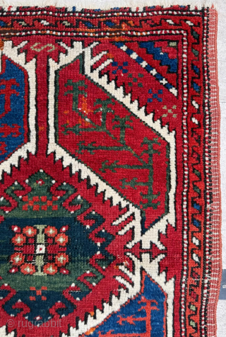 Circa 1850 Anatolian Konya Yastik. Size 58 x 82 cm. Please send me direct mail.
emreaydin10@icloud.com
Instagram - @emreaydinrug