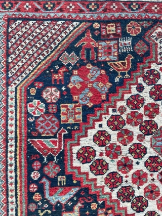 Khamse Rug Circa 1880 size 173x272 cm. There is a problem with my Rugrabbit Account. Please send me private mail. emreaydin10@icloud.com            