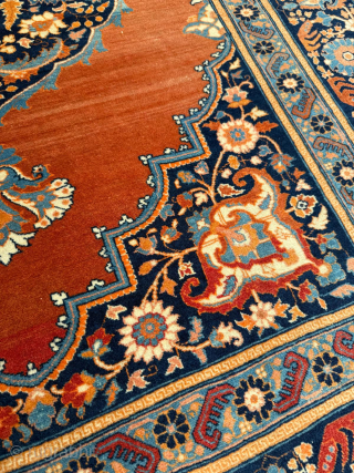 Late 19th Century Persian Tabriz Rug. Size 140 x 195 cm. Please send me direct mail.

emreaydin10@icloud.com

Instagram : @emreaydinrug
               