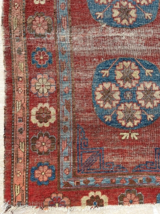 Small Khotan Rug Circa 1800 size 112x186 cm                         