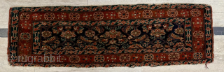 19th century Kurdish Bag. Size 115 x 35 cm. Please send me direct mail.
emreaydin10@icloud.com
Instagram - @emreaydinrug