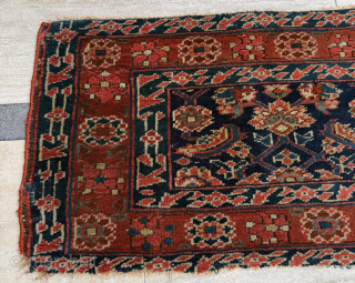 19th century Kurdish Bag. Size 115 x 35 cm. Please send me direct mail.
emreaydin10@icloud.com
Instagram - @emreaydinrug