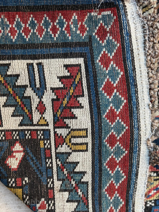 Late of the 19th century Shirvan rug. Size 120 x 187 cm. Please send me directly mail.
emreaydin10@icloud.com
0090 + 544 374 10 98           