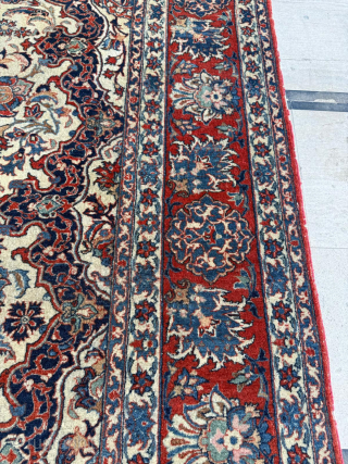 Late 19th century İsfahan Rug. Size 146 x 210 cm. Please send me direct mail.

emreaydin10@icloud.com

Instagram - @emreaydinrug                