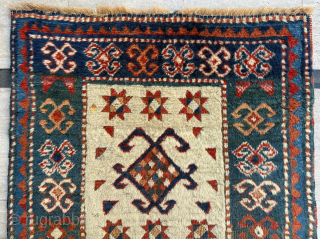 Mid 19th century Bordjalou Kazak Rug. Size 80 x 150 cm. Please send me direct mail

emreaydin10@icloud.com

Instagram - @emreaydinrug               