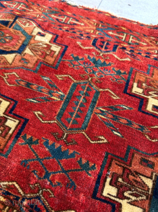 Early 19th century Six Gul Tekke Torba, Size 40 x 108 cm. Please send me direct mail.

emreaydin10@icloud.com

Instagram - @emreaydinrug              