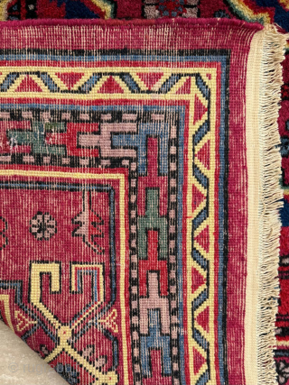 Late of the 19th century khotan rug. Great condition. Size 158 x 245 cm
Please send me direct mail
emreaydin10@icloud.com
01190 544 374 1098            