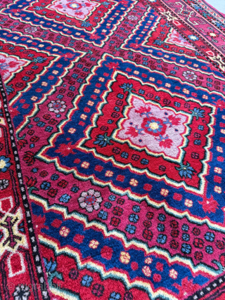 Late of the 19th century khotan rug. Great condition. Size 158 x 245 cm
Please send me direct mail
emreaydin10@icloud.com
01190 544 374 1098            