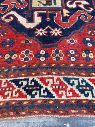 Circa 1870 Caucasian Cloudband Rug Size 141 x 216 cm 
Please send me direct mail

emreaydin10@icloud.com

Instagram - @emreaydinrug                