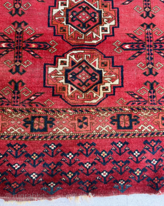 Mid 19th century Turkmen Ersari Chuval Size 100 x 146 cm. Please send me direct mail

emreaydin10@icloud.com

Instagram - @emreaydinrug               