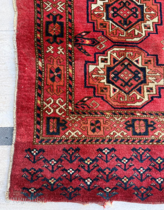 Mid 19th century Turkmen Ersari Chuval Size 100 x 146 cm. Please send me direct mail

emreaydin10@icloud.com

Instagram - @emreaydinrug               