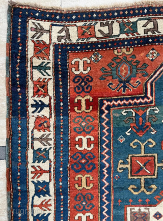 Middle of the 19th century Caucasian Prayer Fahrola Rug. Size 130 x 194 cm. 

Please send me direct mail.

emreaydin10@icloud.com              