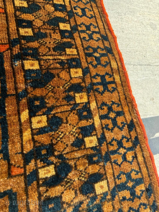 Mid 19th century Eagle Torba, size 50 x 135 cm. Please send me direct mail.

emreaydin10@icloud.com

Instagram - @emreaydinrug                