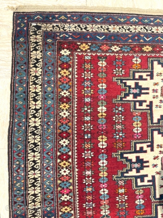 Lezghi Rug Circa 1890. Thin and have a good Condotion. Size 97x148 cm. Please send directly mail for me emreaydin10@icloud.com             