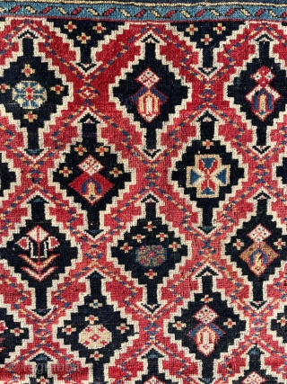 Kuba Shirvan Circa 1850 size 105x125 cm                          