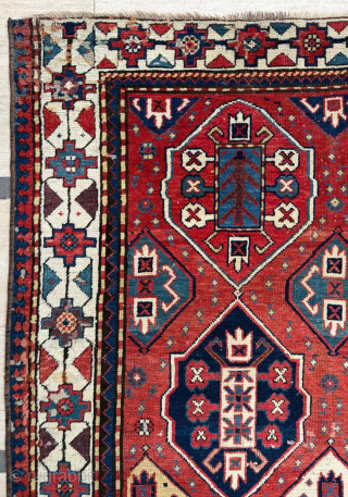 Late of the 19th century Kazak rug. Size 142 x 234 cm. Please send me direct mail.

halilaydinrugs@gmail.com

Instagram - @halilaydinrug              