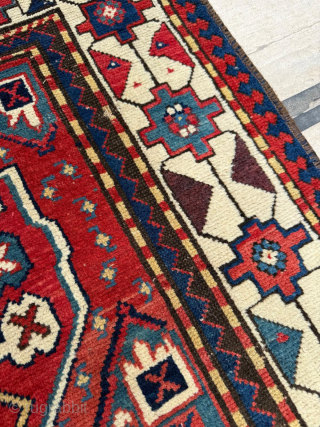 Late of the 19th century Kazak rug. Size 142 x 234 cm. Please send me direct mail.

halilaydinrugs@gmail.com

Instagram - @halilaydinrug              