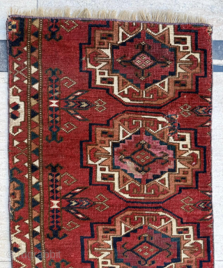 Circa 1850 Saryk Chuval Fragment, size 31 x 61 cm. Please send me direct mail.
emreaydin10@icloud.com
Instagram - @emreaydinrug