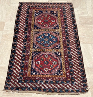 Caucasian Shirvan Rug Circa 1870 size 115x170 cm                         