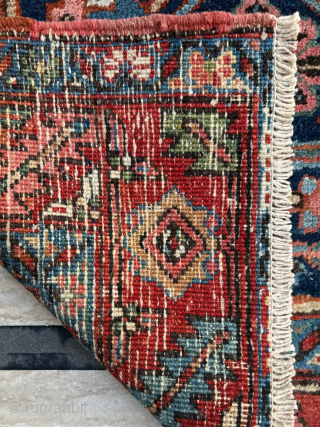 Circa 1890 
Karaca Heriz Rug
Size 96 x 160 cm.

Please send me direct mail.

emreaydin10@icloud.com

Instagram - @emreaydinrug                  
