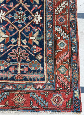 Circa 1890 
Karaca Heriz Rug
Size 96 x 160 cm.

Please send me direct mail.

emreaydin10@icloud.com

Instagram - @emreaydinrug                  