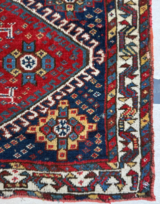 Late of the 19th century Persian Qhasqai Bagface. Size 52 x 66 cm.
Please send me direct mail.

emreaydin10@icloud.com

Instagram - @emreaydinrug
              