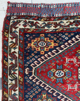 Late of the 19th century Persian Qhasqai Bagface. Size 52 x 66 cm.
Please send me direct mail.

emreaydin10@icloud.com

Instagram - @emreaydinrug
              