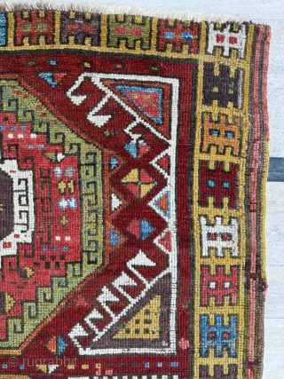 Circa 1850s Konya Karapinar Rug, size 130 x 165 cm. Please send me direct mail.
emreaydin10@icloud.com
Instagram - @emreaydinrug