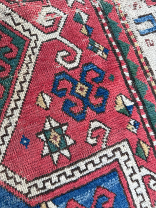 Mid 19th century Kazak Prayer Rug, size 105 x 180 cm. Please send me direct mail.
emreaydin10@icloud.com
Instagram - @emreaydinrug