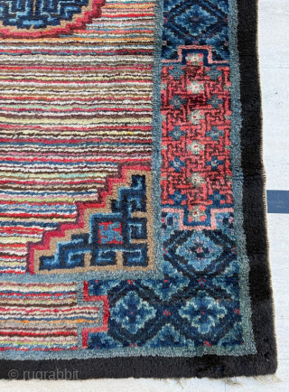 Late 19th century Tibet Rug, good pile, size 100 x 175 cm. Please send me direct mail.
emreaydin10@icloud.com
Instagram - @emreaydinrug