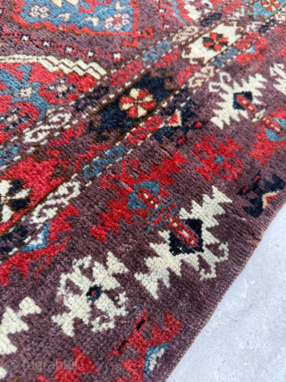 Antique Chodor Chuval
Circa 1860 
Size 73 x 105 cm
It's a good piece according to the group it belongs to. It has great vibrant colors

Please send me direct mail.

emreaydin10@icloud.com

Instagram - @emreaydinrug 
  