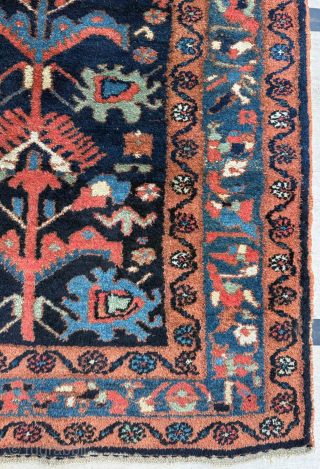 Circa 1900 Hamadan Rug
Great condition , size 100 x 190 cm 
Please send me direct mail.

emreaydin10@icloud.com

Instagram - @emreaydinrug               