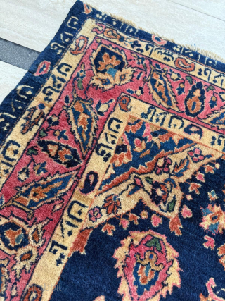 Late of the 19th Century American Sarouk Rug. Square size 123 x 123 cm. 
Please send me direct mail.

emreaydin10@icloud.com

Instagram - @emreaydinrug            