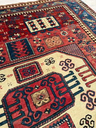 Mid 19th century Karachop Rug, size 180 x 220 cm. Please send me direct mail.

emreaydin10@icloud.com

Instagram - @emreaydinrug                